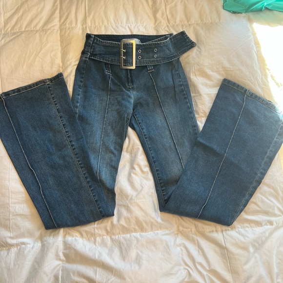 Garage Lowrise Belt Flare Jeans - Picture 1 of 4